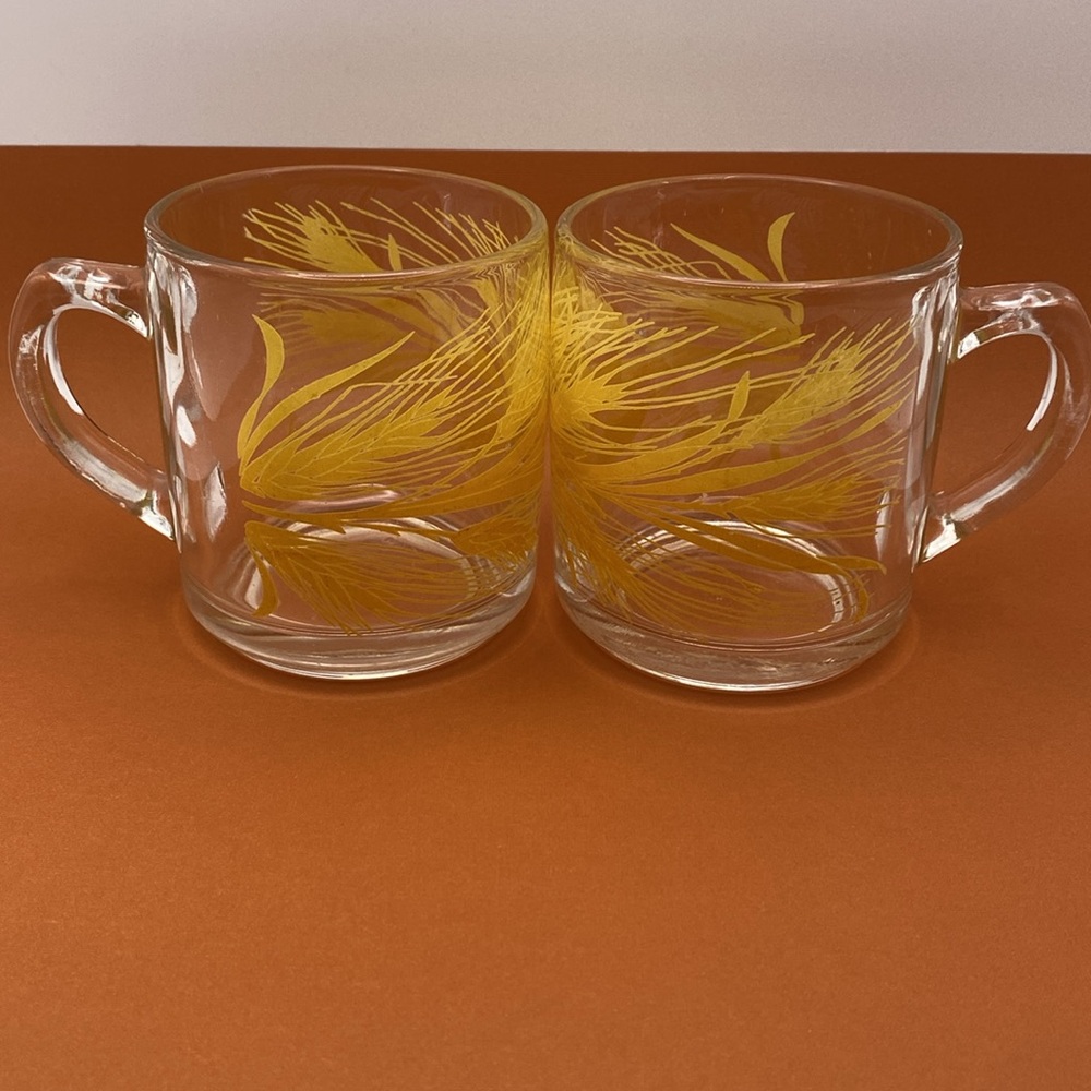 Vintage Libby Golden Yellow Wheat Glass Coffee Cups Made In USA Set Of Two - Picture 2 of 6